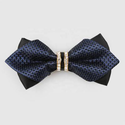 China Custom Sustainable Christmas Design Pet Bow Tie For Dog Collar Accessories for sale