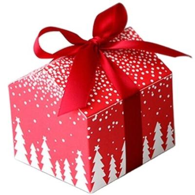 China Recycled Materials Customized Christmas Paper Small Gift Packaging Boxes for sale