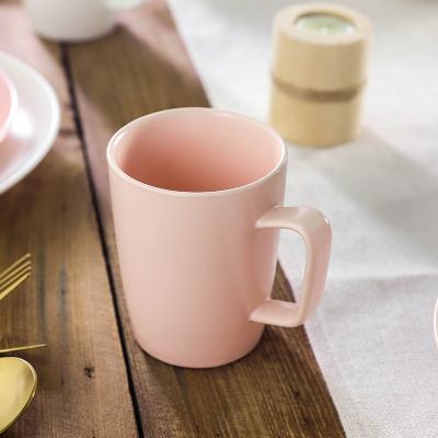 China High Quality Viable Simple Pure Color Modern Era Christmas Ceramic Nordic Mugs for sale