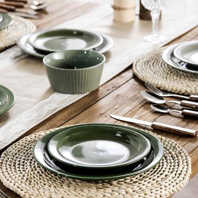 China Viable High Quality Modern Minimalist Style Tableware Western Luxury Ceramic Set for sale