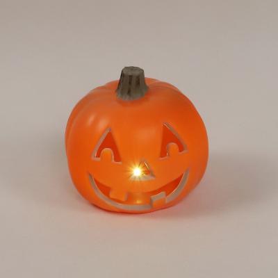 China Newest Custom Carved Pumpkin Ornaments Halloween Decorative Pumpkins Large Decorative Pumpkins for sale