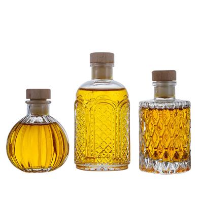 China Food Bottles 150ml Glass Bottle Whiskey Custom Recyclable Brandy Cork Liquor Glass Top Body Industrial Surface Packaging Cap for sale