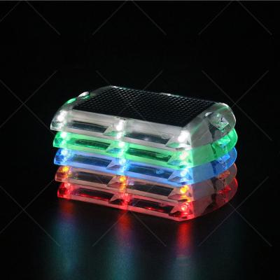 China Plastic PC Plastic Road Studs Features Park Plastic Solar Stud LED Beacon Road Gard for sale