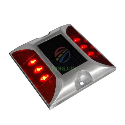 China Manufacturer Price Ip 68 Traffic Beacon Light Beacon Led Reflective Aluminum Road Stud Led Solar Road Stud 104*104*20mm+40mm for sale