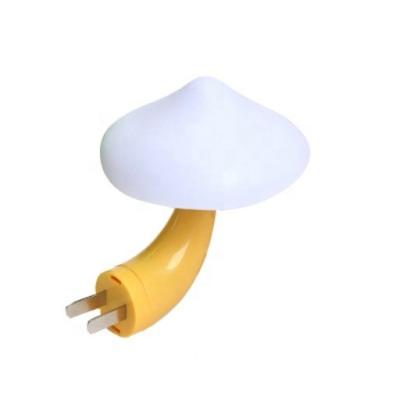 China Modern Kids LED Plug In Wall For Bedroom 3 Colors Sensor Automatic Mushroom Night Light for sale