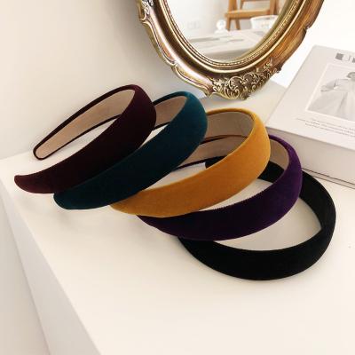 China Stability First Class Autumn And Winter Vintage French Velvet Girls Hair Bands for sale