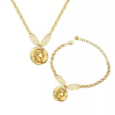 China TRENDY 2023 New Fashion 18k Gold Plated Jewelry Coin Pendant Necklace And Bracelet Fashion Jewelry Set for sale