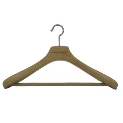 China Modern Natural Wood Color Wood Hangers Cloth Hanger Wooden Clothing Racks For Shops for sale