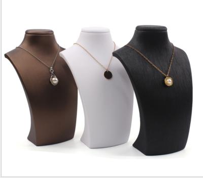 China Wholesale Necklace Displays OEM+ODM+Wholesale Jewelry Carving Bust Pendant Necklace Display Model Mannequin For Jewelry Store Necklace Display Stand for sale