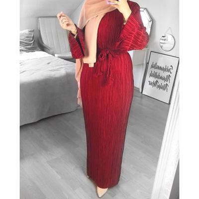 China Women Wholesale Dubai Dress Luxury Fashionable Polyester Light Dubai Muslim Dress for sale