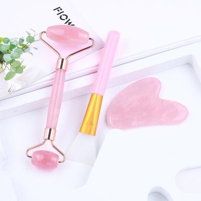 China Whitening 3 Pcs Massage Pack Facial Mask Brush Rose Quartz Jade Roller And Gua Sha Tool Kit Face Rose Massage Roller With Mask Brush for sale