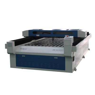 China Laser Engraving CO2 Laser Engraving Cutting Machine Engraver Clothing Laser Cutting Machine 1325 for sale