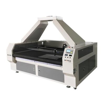 China Water Cooled Cloth Fabric Cutting Laser Cutting Machine With Camera 1610 1814 for sale