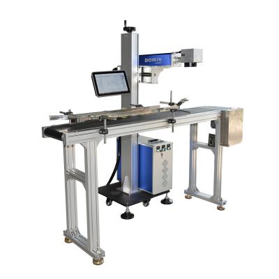 China Laser Marking New Design 50w Fiber Laser Date Number Engraving Lezer Metal Flying Locating Machine With Fly System for sale