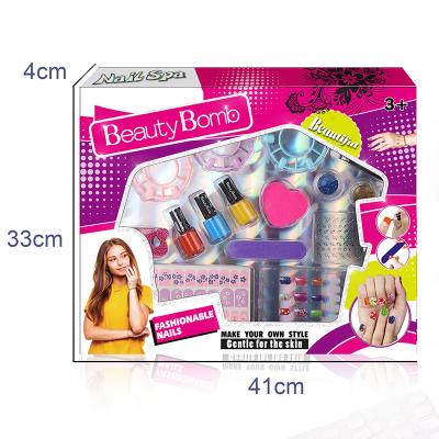 China Non-Toxic Nail Art Set In Box For Kids Girls Play Pretend With Adhesive Nails Great Gift for sale