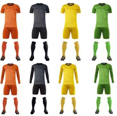 China New Mens Soccer Sleeve Training Football Goalie Soccer Jersey Moisture Wicking Long Protective Sponge Adult Goalkeeper Uniform for sale