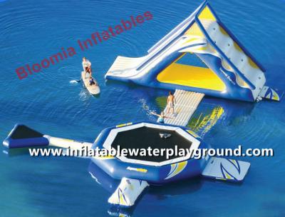 China Parque inflable del agua del pequeño lago con los juguetes de la gorila del agua para los niños en venta