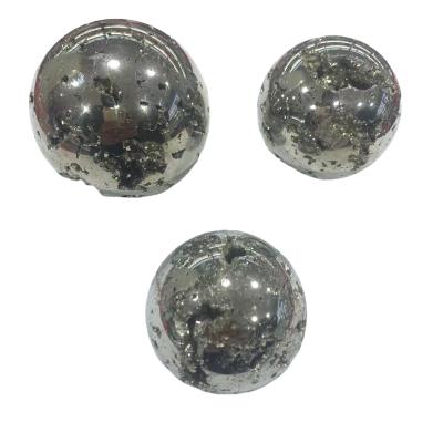 China Europe Natural Rock Copper Pyrite Ore Ball Sphere Polished Hammer Strength Copper Pyrite Mineral Ball for sale