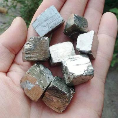 China Wholesale Europe Pyrite Natural Crystal Mineral Raw Stone Cube Stone For Healing for sale