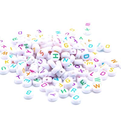 China Jewelry Making 4mm*7mm White Circle Colorful Letter Beads Flat Round Acrylic Alphabet Beads For Jewelry Making for sale