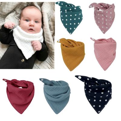 China Wholesale Newborn Viable Triangle Soft Towel Snap Solid Color Accessories Cotton Bibs Baby Drool Feeding Bibs for sale