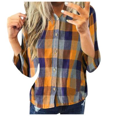 China Anti-Pilling Women's Classic-Fit Long Sleeve Button Down Shirt 5xl Plus Size Casual Plaid Shirt for sale