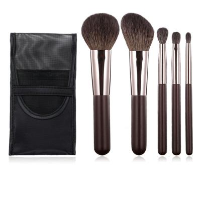 China Dense High Quality Brush Private Label Brown Cute Make Up Brushes Makeup Brush for sale