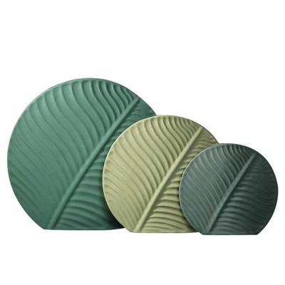 China 100% handmade ceramic leaf shape porcelain flower pot planters for home decoration for sale