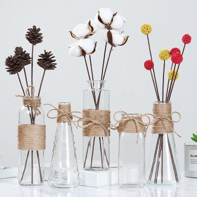 China Art Decor Hot Sale Factory Mini Size Glass Vase For Decor Classic Style Glass Vase With Rope Decoration for sale