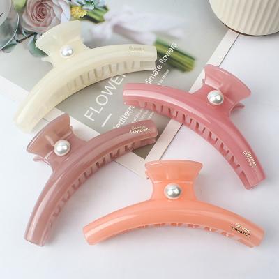 China Girls' Hair Decoration New 13CM Extra Large Jelly Candy Color Curved Plastic Hair Claw Resin Clips For Thick Hair Women Wholesale for sale