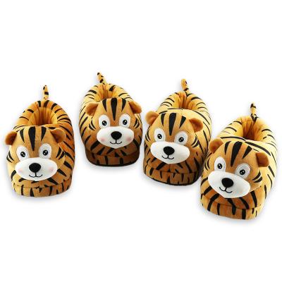 China Hot Selling Couples Household Shoes Hot Sale Tiger Shape Animals Cotton Plush Fluffy Slippers for sale