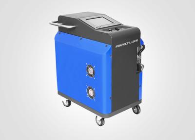 China primeira máquina Handheld da remoção de oxidação do laser 100W com remoção de oxidação industrial do laser refrigerar de ar à venda