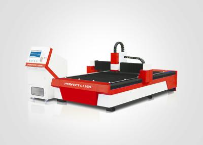 Chine Équipement à fibre optique Cnc Laser Cutter Carbon Metal 1kw 1.5kw 2kw Machine de découpe laser à fibre de carbone à vendre