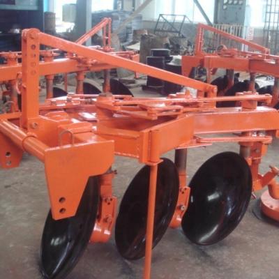 China Cultivation of new two-way reversible hydraulic disc plow for tractor for sale