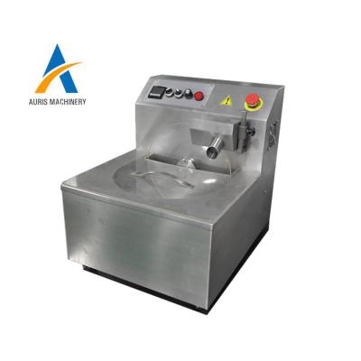 China Snack Factory Adjustable Temperature Chocolate Tempering Machine for sale