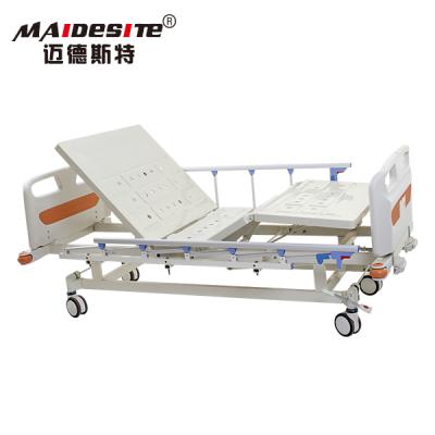 China Crank Hospital Bed 2 Patient Manual Side Tilt Hospital Bed Multi Function Hospital Bed for sale