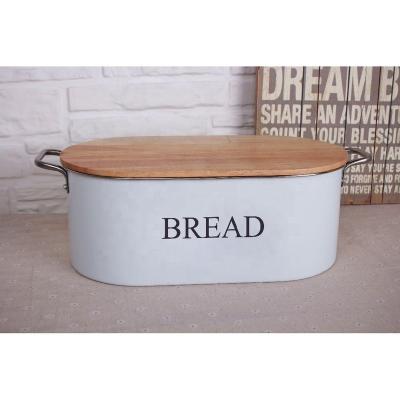 China Steamable Farmhouse Bread Storage Container With Lid Kitchen Countertop Metal Bamboo Cut Bread Bin for sale