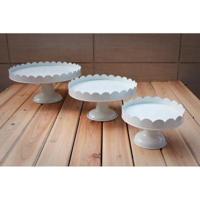 China European Style Metal Cup Cake Stand Wholesale White Wedding Stand Viable for sale