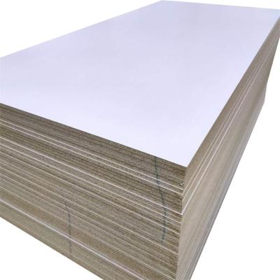 China Factory Sale Industrial Wood Panels Osb Melamine Board Oriented Strand Board 18mm for sale