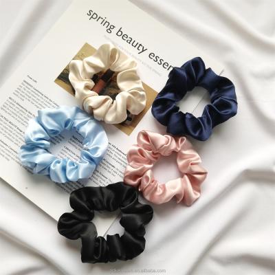 China 100% Premium Hair Accessories 19mm Real Silk Elastic Hair Scrunchies Headbands Girl Natural Silk Hair Scrunchies for sale