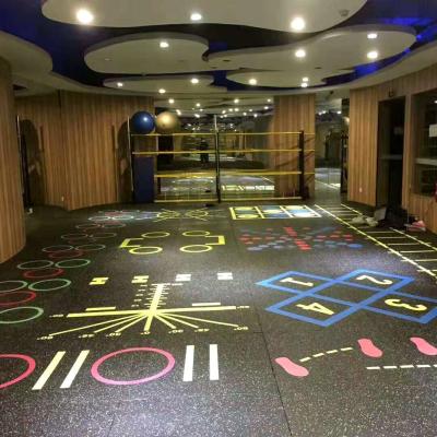 China Eco - Friendly Excellent Resistance EPDM SBR Rubber Flooring Flooring For Gymnasium Facility And Club for sale