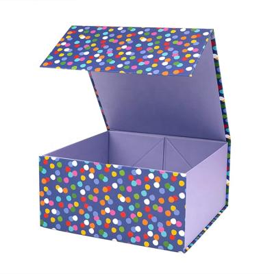 China Biodegradable Folded Paper Gift Box With Customized Printing Collapsible Gift Box With Magnetic Closure for sale