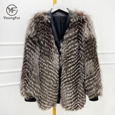 China Fashion Luxury Fast Production Short Silver Fox Fluffy Fur Coat Plus Size Women Winter Outwear for sale