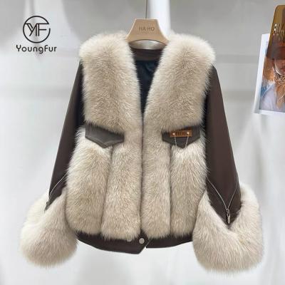 China Breathable Over Size Shape Women's Real Sheepskin Leather Coat With Big Real Fox Fur Collar for sale