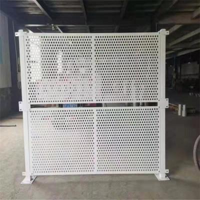 China Variety And Easy To Install Municipal Barrier Gates Metal Construction Barrier Metal Farm Fencing for sale