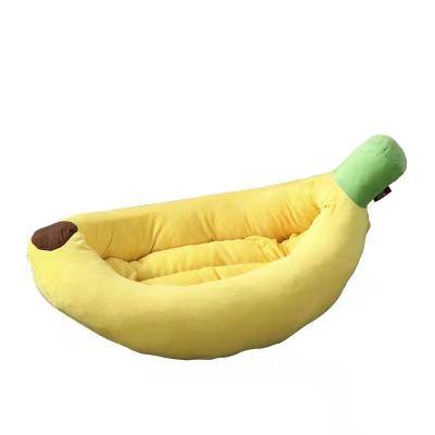 China Removable Blanket All Season Comfort Banana Animals Small Pet Nest Detachable Pet Bed for sale