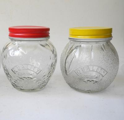 China Viable Glass Ball Mason Jar 8-Ounces Jelly Quilted Crystal Jar For Jam Honey With Lids Regular Mouth for sale