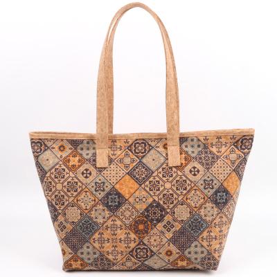 China Eco-Friendly 100% Retro Cork Recyclable Oak Printed Handbag Exotic Customized Color Cork Natural Shopping Bag Cork Finger Bag for sale