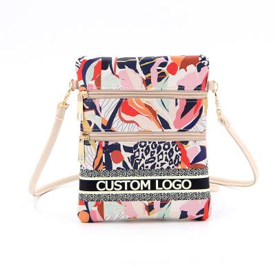 China 2022 Women PU Shoulder Strap Messenger Waterproof Wholesale Custom Cosmetic Ladies Handbags Tote Mini Cell Phone Bags Print Toe Bag for sale