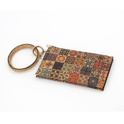 China Eco-Friendly Vintage Cork Classic Flower Wallet Bag Wristlet Handle Cork Bark Card Bag Biodegradable With Wristband for sale